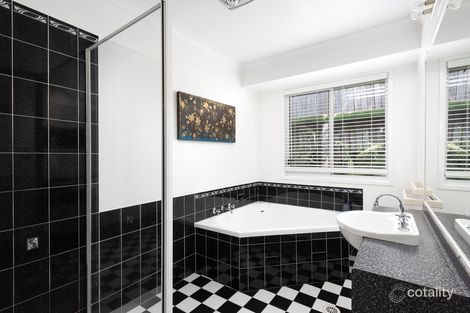 Property photo of 25 Chadwick Grove Helensburgh NSW 2508