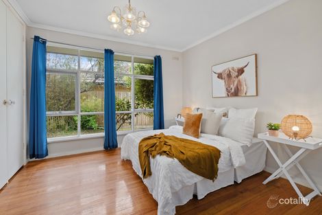 Property photo of 10 Ambrie Crescent Noble Park VIC 3174