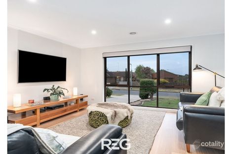 Property photo of 8 Birkenhead Drive Grovedale VIC 3216
