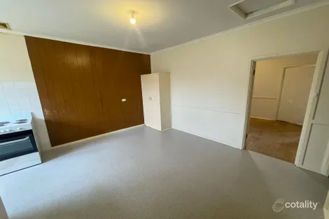 Property photo of 39 Midlow Road Elizabeth Downs SA 5113