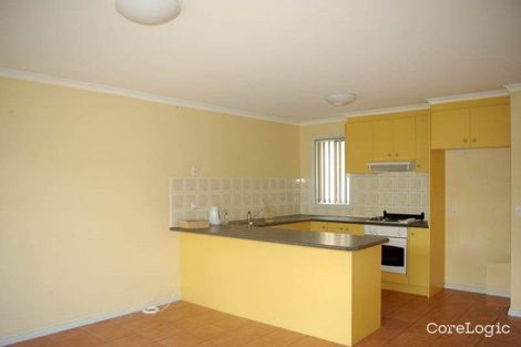 Property photo of 2/152 Biggs Street St Albans VIC 3021
