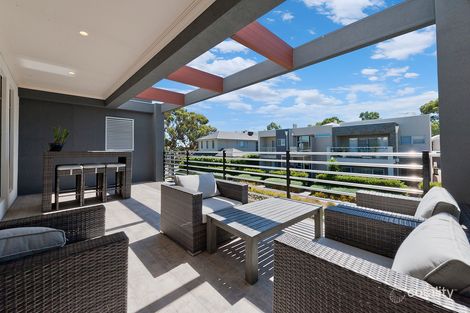 Property photo of 11 James Lane Mawson Lakes SA 5095