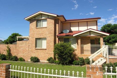 Property photo of 10/14-16 Marcia Street Toongabbie NSW 2146
