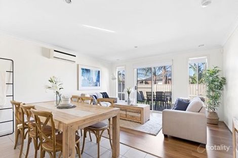 Property photo of 27 Fieldstone Way Brookfield VIC 3338