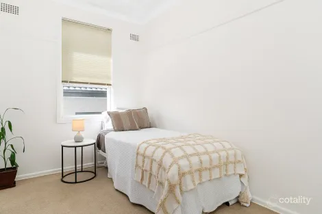 Property photo of 28 Boatwright Avenue Lugarno NSW 2210