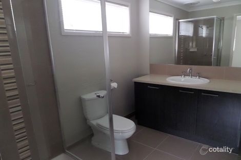 Property photo of 2 Lauren Place Wodonga VIC 3690