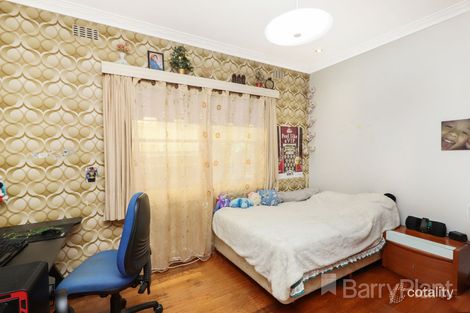 Property photo of 102 Devonshire Road Sunshine VIC 3020