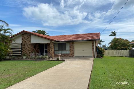 69 Hammond St, Urangan, QLD 4655