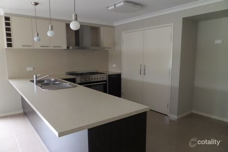 Property photo of 2 Lauren Place Wodonga VIC 3690