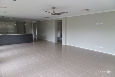Property photo of 2 Lauren Place Wodonga VIC 3690