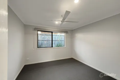 Property photo of 16 Tarrina Crescent Pacific Pines QLD 4211