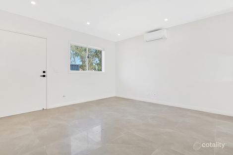 Property photo of 33A Fairfield Road Woodpark NSW 2164
