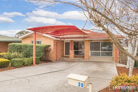 Property photo of 39 Maynard Street Ngunnawal ACT 2913