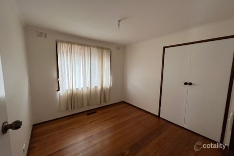 Property photo of 2 Kerry Court St Albans VIC 3021