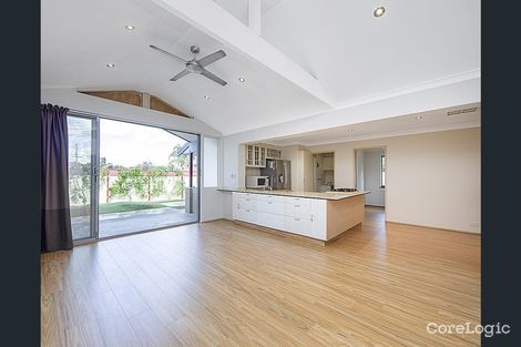 Property photo of 33 Pyrus Way Forrestfield WA 6058