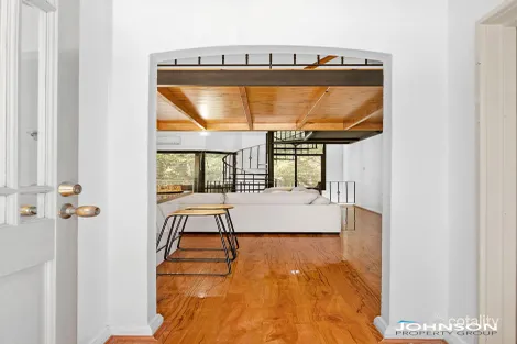 8/13 Jersey St, Jolimont, WA 6014