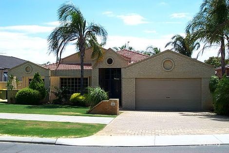24 Bluegum Rd, Morley, WA 6062