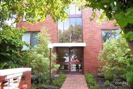 Property photo of 1/3 Burwood Avenue Hawthorn East VIC 3123