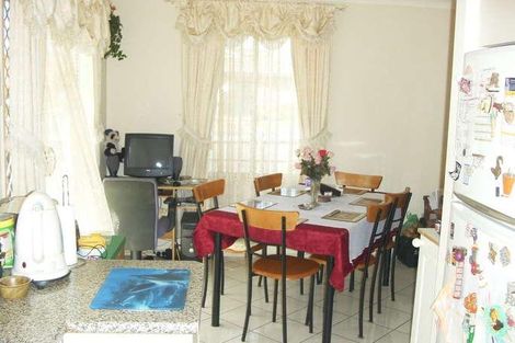Property photo of 2 Jenner Street Minto NSW 2566