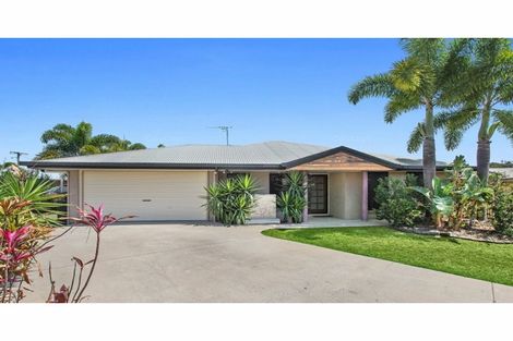 Property photo of 14 Doblo Avenue Norman Gardens QLD 4701