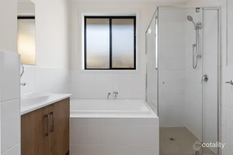 Property photo of 13 Noah Crescent Angle Vale SA 5117