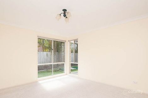 Property photo of 32 Silky Oak Crescent Carindale QLD 4152