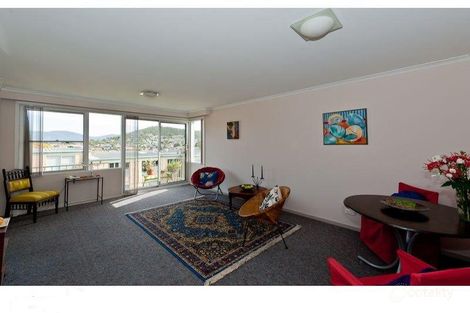 Property photo of 11/10 Ballawinnie Road Lindisfarne TAS 7015