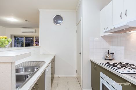 Property photo of 25 Almond Close Werribee VIC 3030