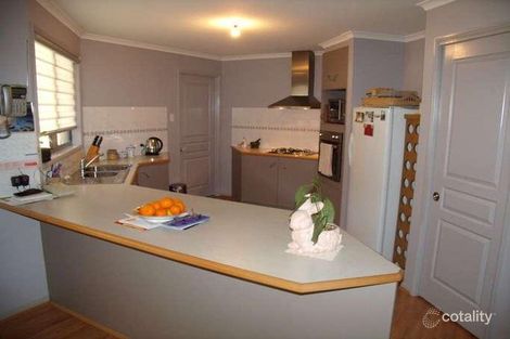Property photo of 13 Lindeman Grove Cessnock NSW 2325