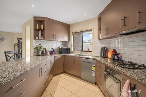 Property photo of 4 Spurwing Place Wangaratta VIC 3677