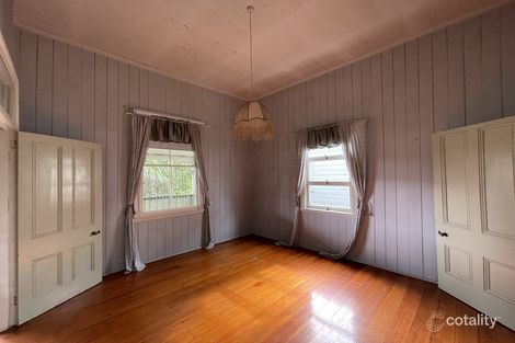 Property photo of 16 Norman Avenue Norman Park QLD 4170