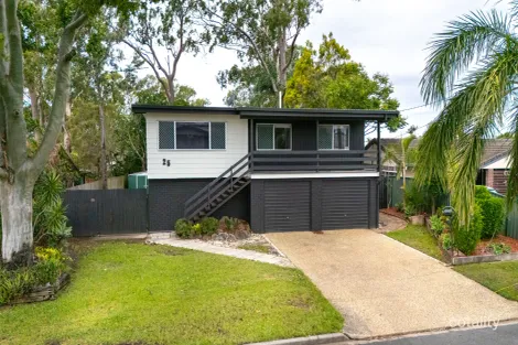 25 Belrose Ave, Petrie, QLD 4502