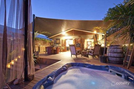 98 Cypress Tce, Palm Beach, QLD 4221