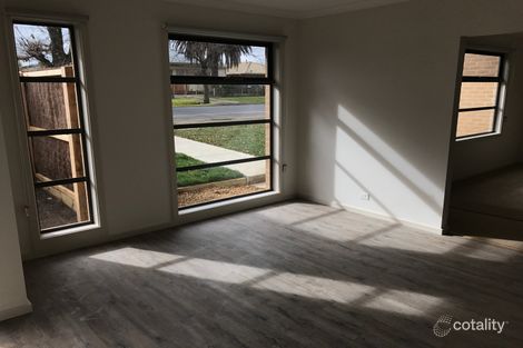 Property photo of 1/302 Clayton Street Canadian VIC 3350