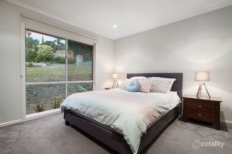 Property photo of 3 Kylie Close Mooroolbark VIC 3138