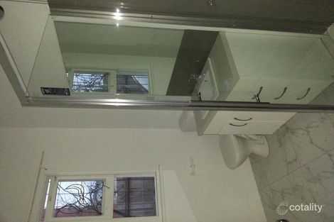 Property photo of 2 Theodore Street St Albans VIC 3021