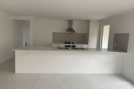 Property photo of 19 Hardhead Street Wallan VIC 3756