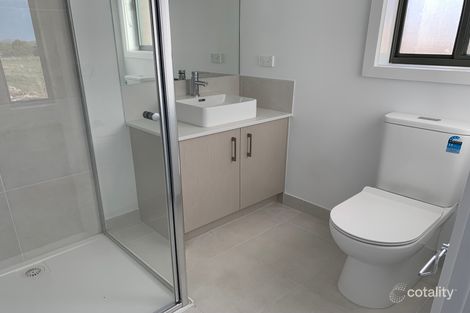 Property photo of 19 Hardhead Street Wallan VIC 3756