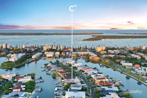 Property photo of 1/21 Vaggelas Crescent Biggera Waters QLD 4216