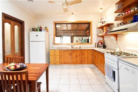 Property photo of 38 Lloyd Street Heidelberg Heights VIC 3081