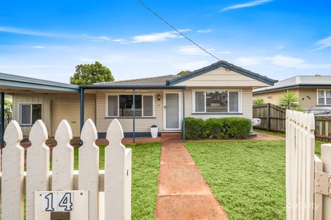14 Esmond St, Rockville, QLD 4350