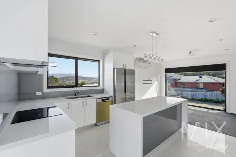Property photo of 1/7 Jasper Court Oakdowns TAS 7019