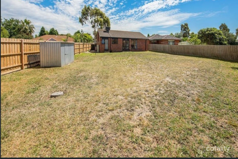 Property photo of 6 Devlin Court Mill Park VIC 3082
