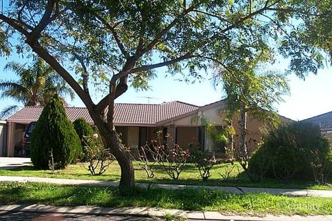 37 Aylesford Dr, Marangaroo, WA 6064