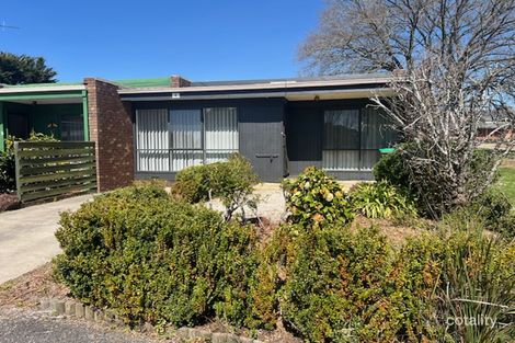 Property photo of 4/2 Pyke Street Woodend VIC 3442