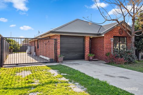 Property photo of 28 Hamra Drive Smithfield SA 5114
