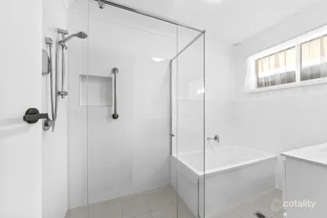 Property photo of 18 Newcastle Street Springfield NSW 2250