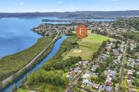 18 Newcastle St, Springfield, NSW 2250