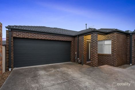 Property photo of 2/13 Cowper Avenue St Albans VIC 3021