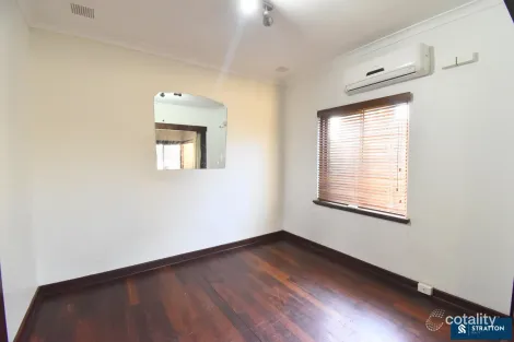 1/108 Manning Rd, Wilson, WA 6107